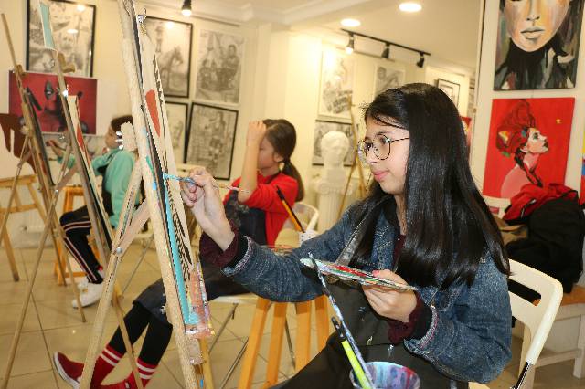 çağatay sanat_resim kursu_grafik_moda tasarım_hobi resim_yetenek sınavları_güzel sanatlar liselerine hazırlık_work shop (4)